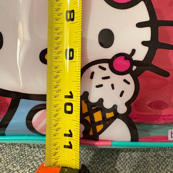Hello Kitty Clear Backpack - Picture 6 of 6